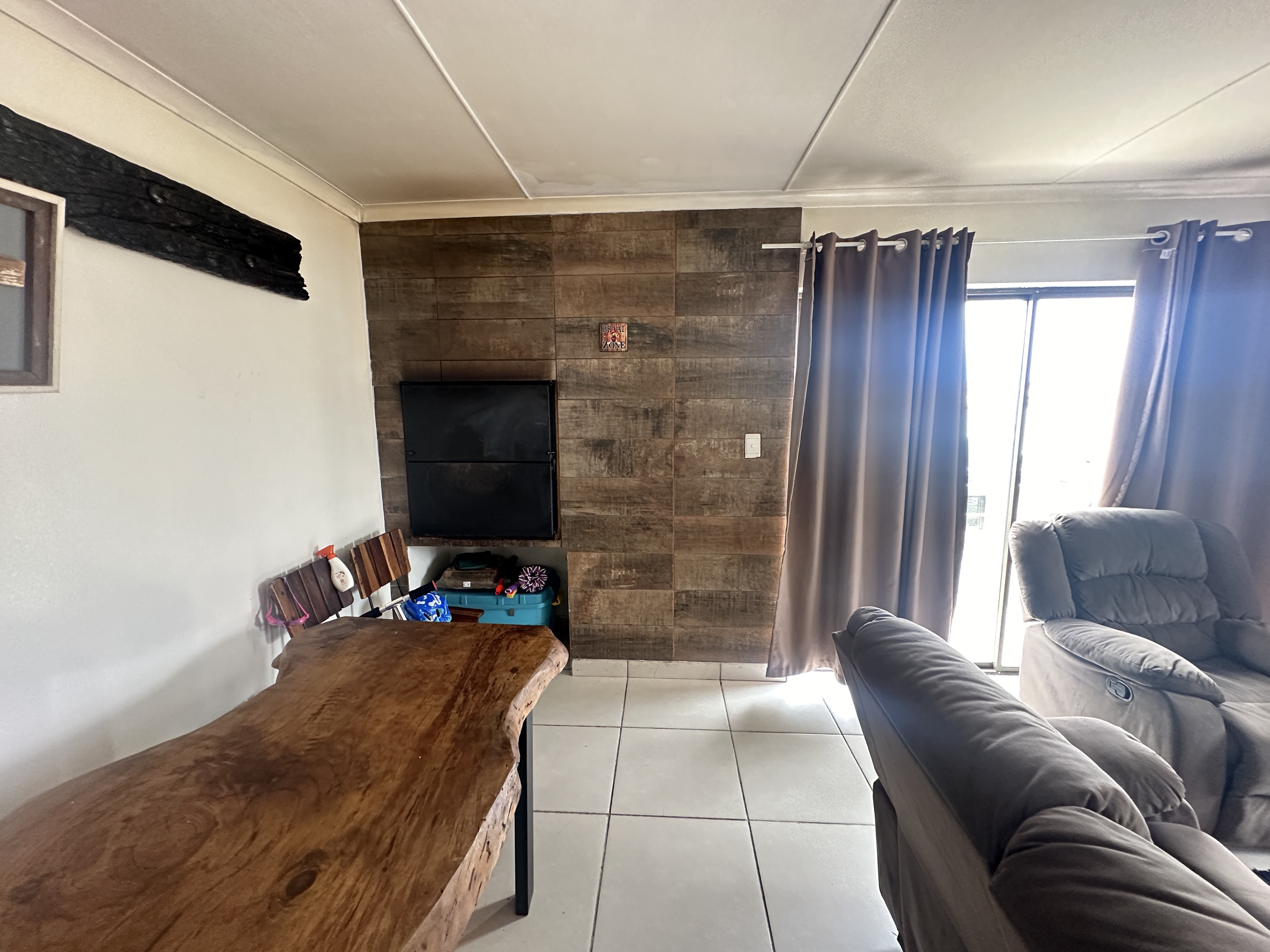 4 Bedroom Property for Sale in Seemeeu Park Western Cape